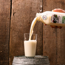 Load image into Gallery viewer, Ferreira and Sons 1 Quart Milk