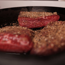 Load image into Gallery viewer, Flat Iron Steak