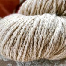 Load image into Gallery viewer, Soul Yarn- 90% Wool &amp; 10% Angora